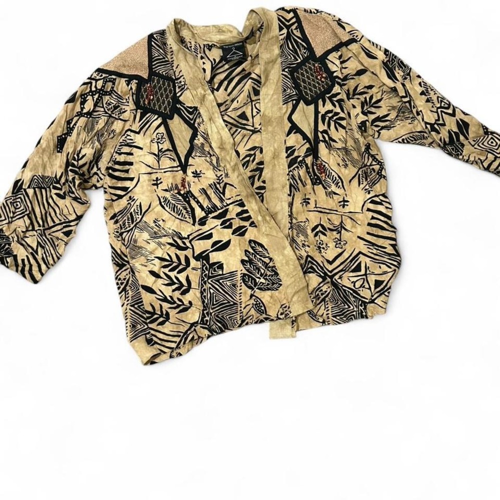 womens Funky retro AOP Boho printed kimono with a touch of 90s flair 2x